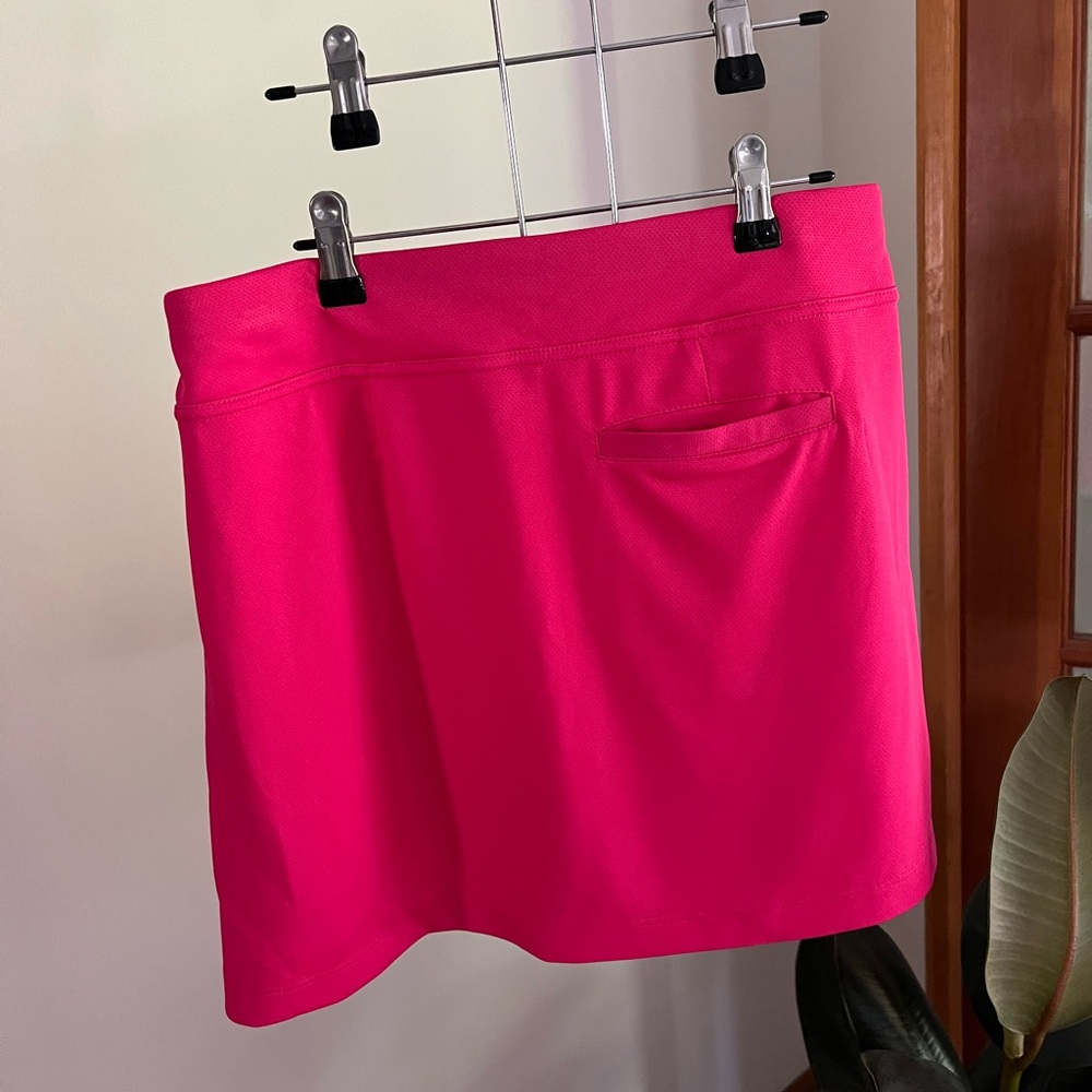 Bright Pink Golf Skort - Picture 2 of 3